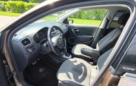 Volkswagen Polo VI (EU Market), 2016 год, 1 300 000 рублей, 9 фотография