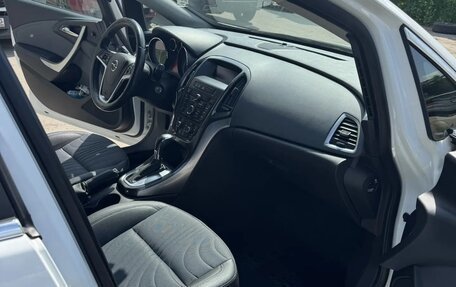 Opel Astra J, 2013 год, 790 000 рублей, 2 фотография