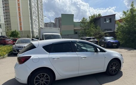Opel Astra J, 2013 год, 790 000 рублей, 4 фотография