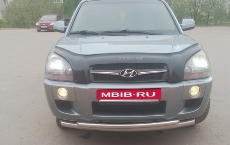 Hyundai Tucson III, 2008 год, 830 000 рублей, 3 фотография