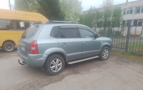 Hyundai Tucson III, 2008 год, 830 000 рублей, 6 фотография