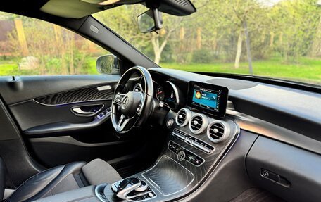 Mercedes-Benz C-Класс, 2019 год, 2 340 000 рублей, 6 фотография