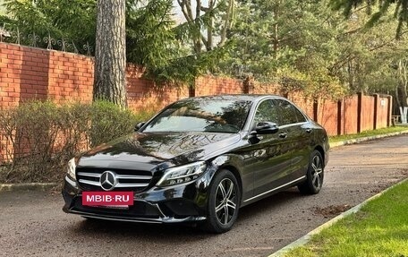 Mercedes-Benz C-Класс, 2019 год, 2 340 000 рублей, 3 фотография