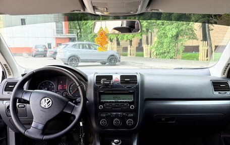 Volkswagen Jetta VI, 2009 год, 680 000 рублей, 10 фотография