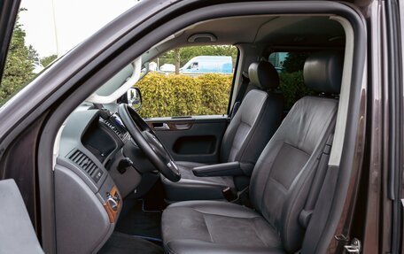 Volkswagen Multivan T5, 2010 год, 1 995 000 рублей, 11 фотография