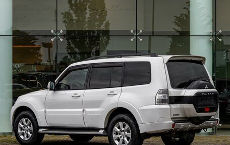 Mitsubishi Pajero IV, 2014 год, 2 295 000 рублей, 4 фотография
