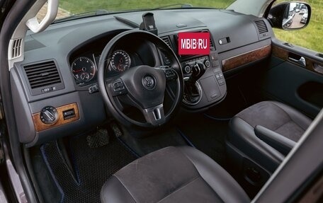 Volkswagen Multivan T5, 2010 год, 1 995 000 рублей, 13 фотография
