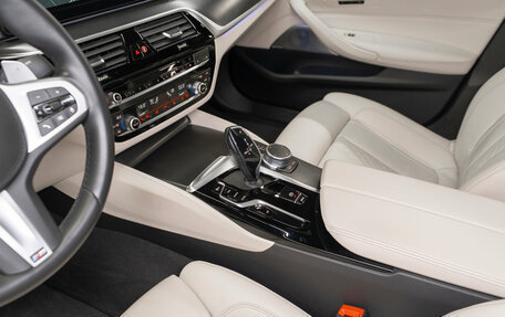 BMW 5 серия, 2020 год, 6 250 000 рублей, 17 фотография