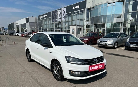 Volkswagen Polo VI (EU Market), 2017 год, 999 000 рублей, 2 фотография