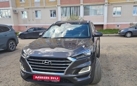 Hyundai Tucson III, 2018 год, 2 350 000 рублей, 2 фотография