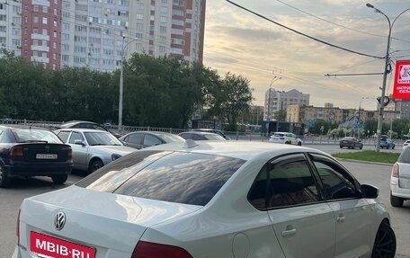 Volkswagen Polo VI (EU Market), 2014 год, 700 000 рублей, 2 фотография