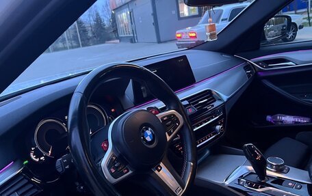 BMW 5 серия, 2018 год, 3 500 000 рублей, 10 фотография