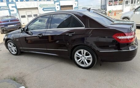 Mercedes-Benz E-Класс, 2010 год, 1 650 000 рублей, 8 фотография