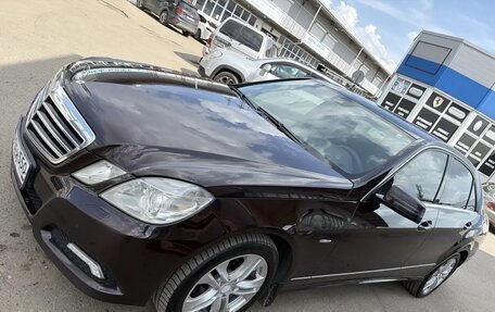 Mercedes-Benz E-Класс, 2010 год, 1 650 000 рублей, 7 фотография