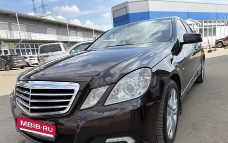 Mercedes-Benz E-Класс, 2010 год, 1 650 000 рублей, 6 фотография