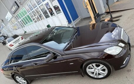 Mercedes-Benz E-Класс, 2010 год, 1 650 000 рублей, 14 фотография