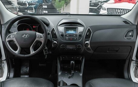 Hyundai ix35 I рестайлинг, 2014 год, 1 190 000 рублей, 11 фотография