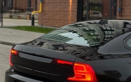 Volvo S90 II рестайлинг, 2017 год, 2 980 000 рублей, 18 фотография