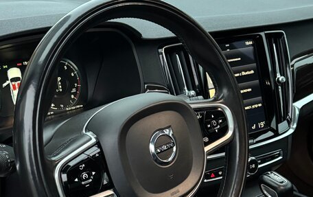 Volvo S90 II рестайлинг, 2017 год, 2 980 000 рублей, 28 фотография