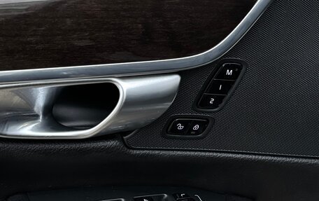 Volvo S90 II рестайлинг, 2017 год, 2 980 000 рублей, 30 фотография