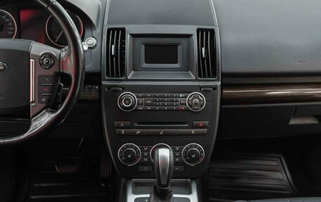 Land Rover Freelander II рестайлинг 2, 2014 год, 1 490 000 рублей, 11 фотография