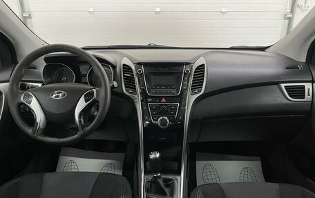 Hyundai i30 II рестайлинг, 2012 год, 719 000 рублей, 10 фотография