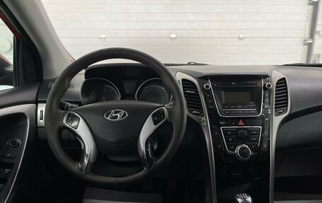 Hyundai i30 II рестайлинг, 2012 год, 719 000 рублей, 11 фотография