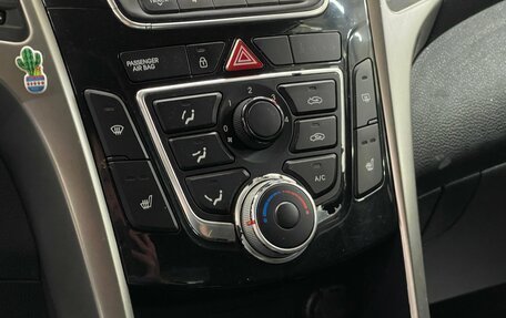 Hyundai i30 II рестайлинг, 2012 год, 719 000 рублей, 15 фотография