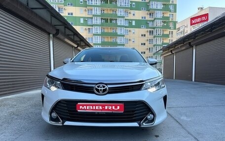 Toyota Camry, 2015 год, 1 900 000 рублей, 1 фотография