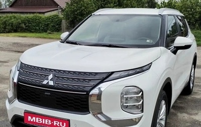 Mitsubishi Outlander, 2022 год, 3 350 000 рублей, 1 фотография