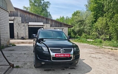Volkswagen Touareg III, 2008 год, 1 400 000 рублей, 1 фотография