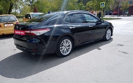 Toyota Camry, 2019 год, 2 730 000 рублей, 6 фотография
