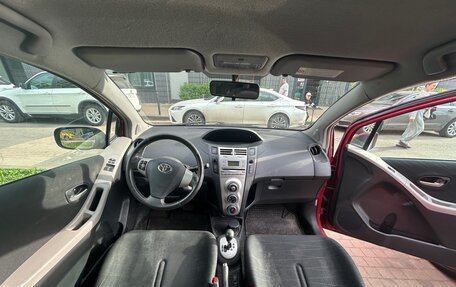 Toyota Yaris III рестайлинг, 2008 год, 440 000 рублей, 9 фотография