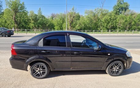 Chevrolet Aveo III, 2010 год, 300 000 рублей, 2 фотография