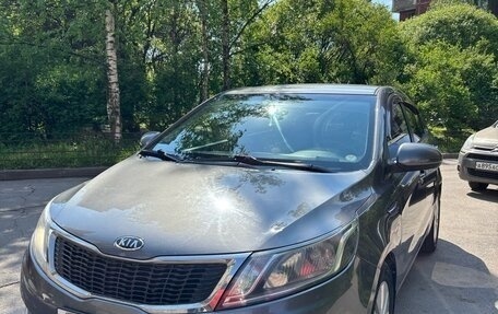KIA Rio III рестайлинг, 2012 год, 900 000 рублей, 2 фотография