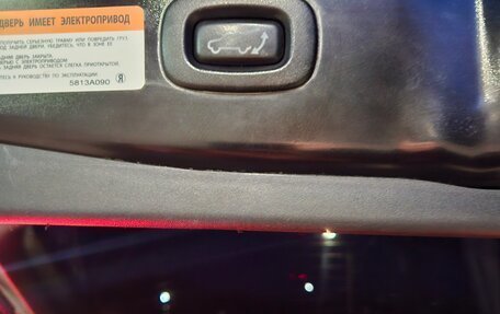 Mitsubishi Outlander III рестайлинг 3, 2014 год, 1 350 000 рублей, 10 фотография