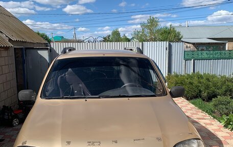 Chevrolet Niva I рестайлинг, 2004 год, 210 000 рублей, 2 фотография