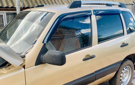 Chevrolet Niva I рестайлинг, 2004 год, 210 000 рублей, 7 фотография