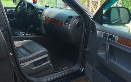 Volkswagen Touareg III, 2008 год, 1 400 000 рублей, 7 фотография