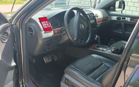 Volkswagen Touareg III, 2008 год, 1 400 000 рублей, 10 фотография