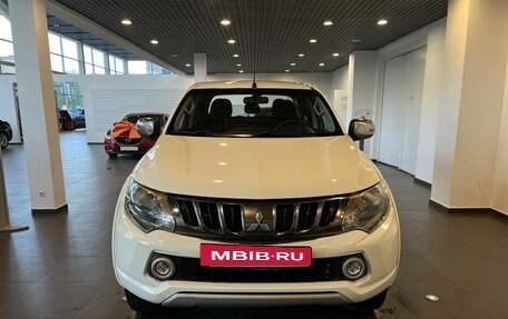 Mitsubishi L200 IV рестайлинг, 2017 год, 1 560 000 рублей, 8 фотография