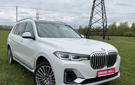 BMW X7, 2021 год, 9 999 999 рублей, 1 фотография
