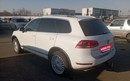 Volkswagen Touareg III, 2013 год, 1 650 000 рублей, 2 фотография