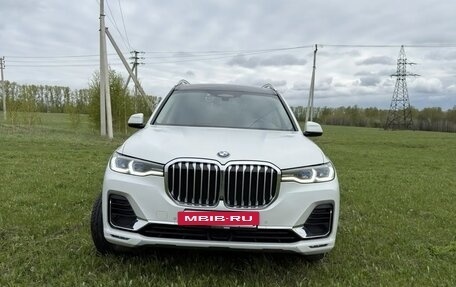 BMW X7, 2021 год, 9 999 999 рублей, 2 фотография