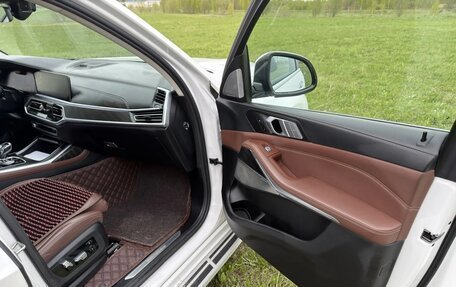 BMW X7, 2021 год, 9 999 999 рублей, 25 фотография