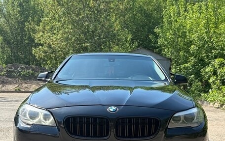 BMW 5 серия, 2013 год, 1 600 000 рублей, 3 фотография
