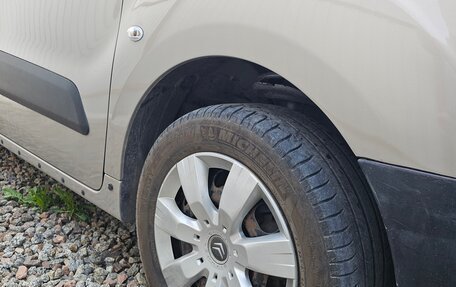 Citroen Berlingo II рестайлинг, 2011 год, 615 000 рублей, 8 фотография