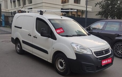 Peugeot Partner II рестайлинг 2, 2017 год, 975 000 рублей, 1 фотография