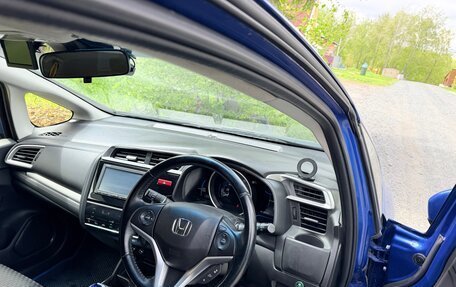 Honda Fit III, 2017 год, 950 000 рублей, 17 фотография