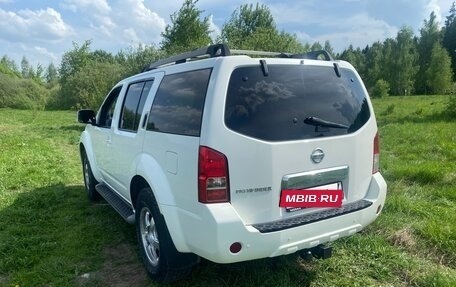 Nissan Pathfinder, 2012 год, 1 750 000 рублей, 3 фотография